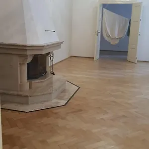 Palace View: Luxury Shared With Vr Experience Guest house