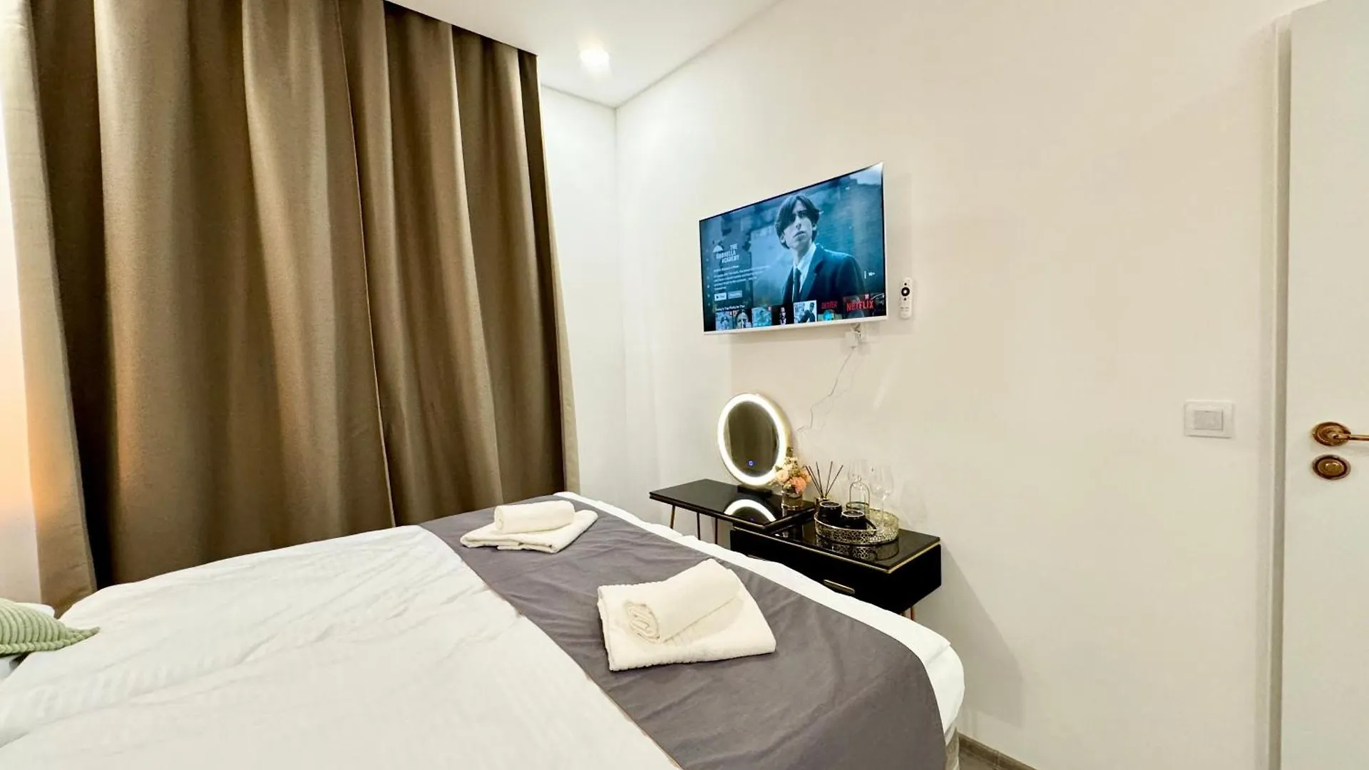 Little Downtown Apartment Prague Guest house